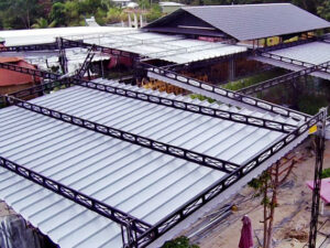 Thi công mái xếp di động lượn sóng nhà hàng